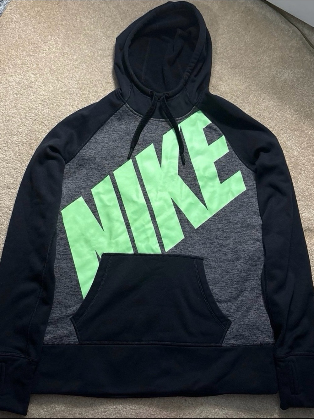 Nike Men's Therma-FIT Spellout Hoodie Dark Grey Black Neon Green Medium